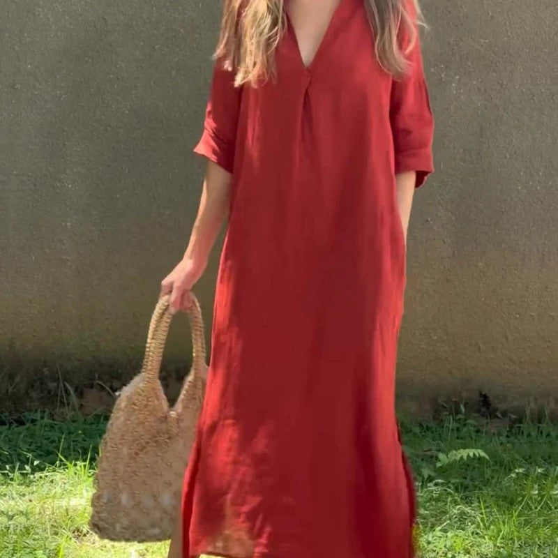 Robe fendue à la mode en coton et lin à col en V